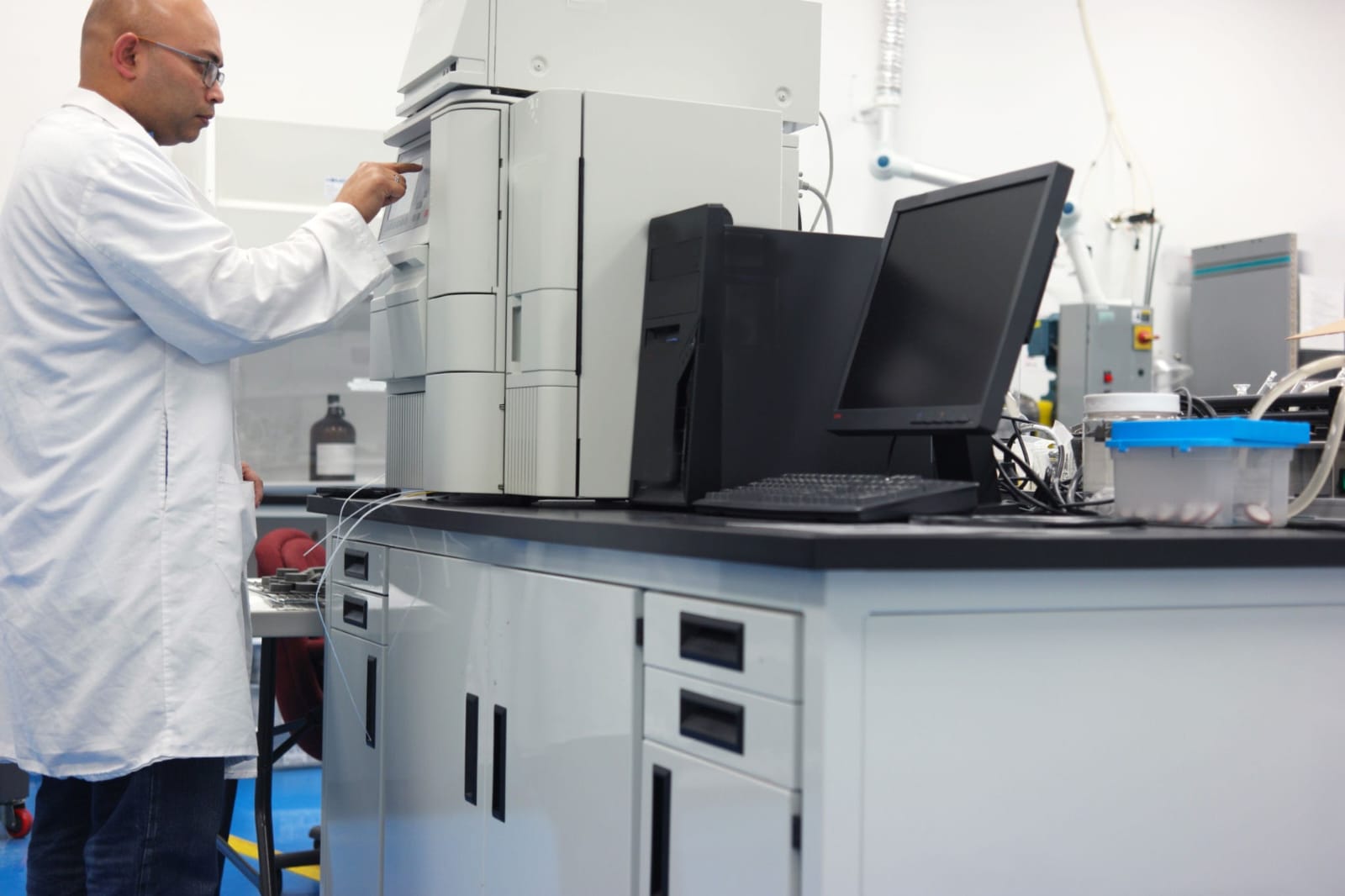 Quality control laboratory equipment at Jayshree Industries